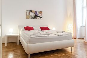 Affordable Private Room Easy City Access