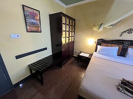 RUSTY ROCK BEACH RESORT & SPA