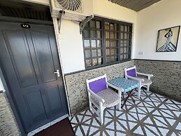 RUSTY ROCK BEACH RESORT & SPA