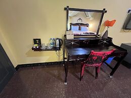 RUSTY ROCK BEACH RESORT & SPA