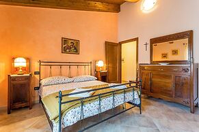 Panoramic Apartment near Gubbio