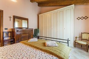 Panoramic Apartment near Gubbio