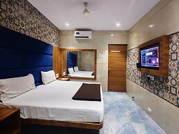 Shiv Sai Residency Lodging & Boarding