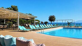 Agnes Beach Hotel Apartments