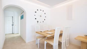 Lounge Garden Apartment