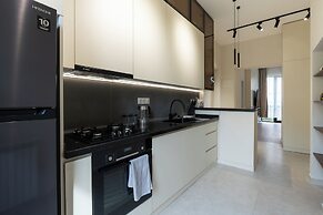 Boutique 2BR Flat near Rustaveli MS