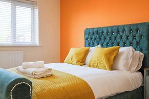Spacious 5-bed Contractor House - Parking Wi-fi