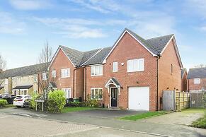 Spacious 5-bed Contractor House - Parking Wi-fi