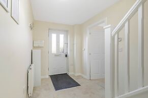 Spacious 5-bed Contractor House - Parking Wi-fi