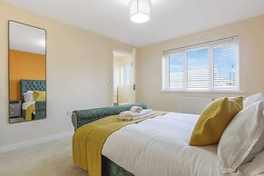 Spacious 5-bed Contractor House - Parking Wi-fi