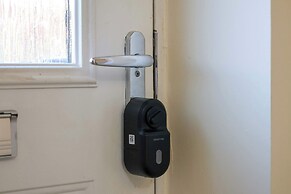 Spacious 5-bed Contractor House - Parking Wi-fi