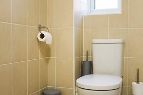 Spacious 5-bed Contractor House - Parking Wi-fi