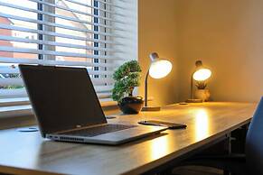 Spacious 5-bed Contractor House - Parking Wi-fi
