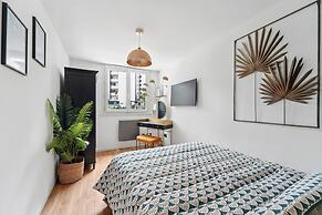 Appartement Design Porte de Paris avec parking