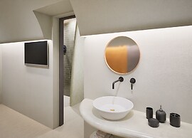Anemone Luxury Suites