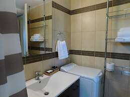 Vassia Holiday Home's