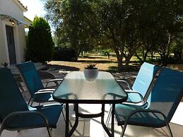 Vassia Holiday Home's