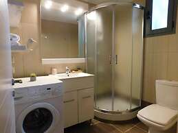 Vassia Holiday Home's