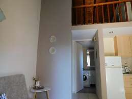 Vassia Holiday Home's