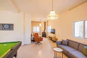 Private Retreat in Mashrah