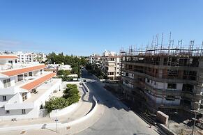 Larnaca Salt Lake Gem Airy 2 Bdrm Apartment