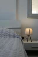 Larnaca Salt Lake Gem Airy 2 Bdrm Apartment