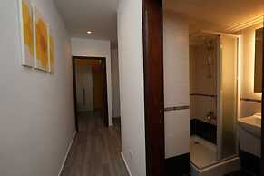 The Yellow Apartment Badaro 3 Bdrm 24 7 Electric