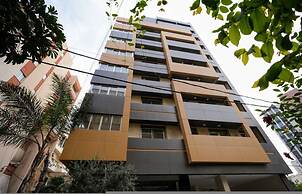 The Yellow Apartment Badaro 3 Bdrm 24 7 Electric
