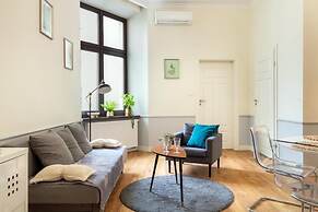 Malila Apartments Szczepański Square