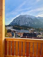 Grimming View I
