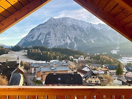 Grimming View I