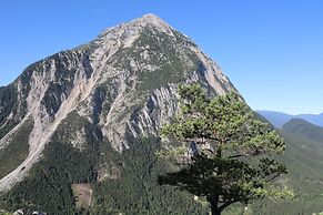 Grimming View I