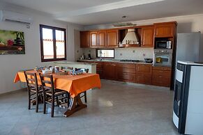 House Gennauara