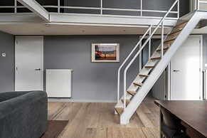 A Place - Schuttershofstraat 5