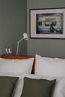 A Place - Schuttershofstraat 5