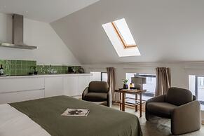 A Place - Meir 41