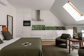 A Place - Meir 41
