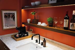 A Place - Schuttershofstraat 55
