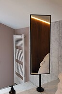 A Place - Schuttershofstraat 55