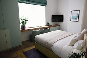 A Place - Schuttershofstraat 55