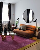 A Place - Schuttershofstraat 55