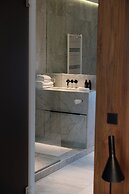 A Place - Schuttershofstraat 55