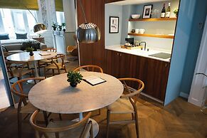 A Place - Schuttershofstraat 55