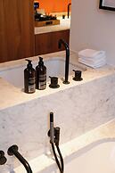 A Place - Schuttershofstraat 55