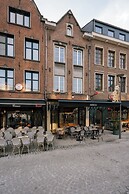 A Place  Vrijdagmarkt 18