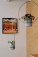 A Place - Leeuwenstraat 15
