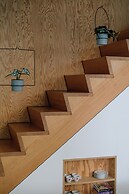 A Place - Leeuwenstraat 15
