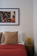 A Place - Leeuwenstraat 15