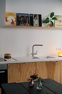 A Place - Leeuwenstraat 15