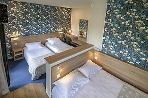 Logis Hotel Restaurant Mont Aigoual